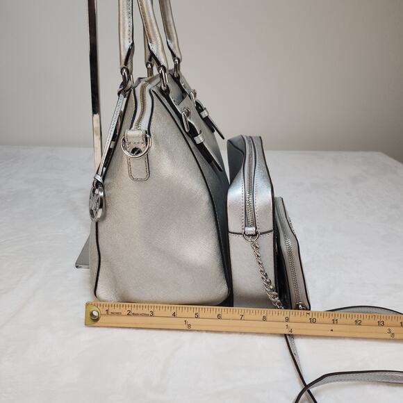 Michael Kors Purse Set of 3 Silver Metallic Shiny Handbag Crossbody Wallet Match - Picture 6 of 15